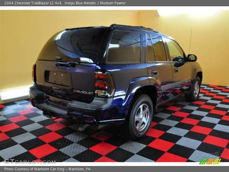 Indigo Blue Metallic / Medium Pewter 2004 Chevrolet TrailBlazer LS 4x4