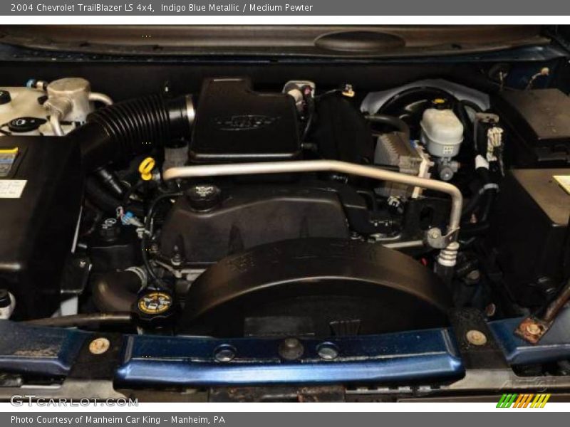 Indigo Blue Metallic / Medium Pewter 2004 Chevrolet TrailBlazer LS 4x4