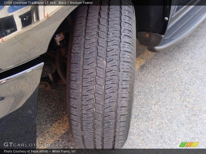 Black / Medium Pewter 2004 Chevrolet TrailBlazer LT 4x4