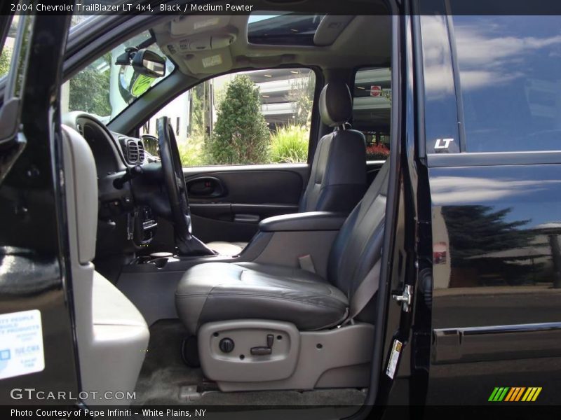 Black / Medium Pewter 2004 Chevrolet TrailBlazer LT 4x4