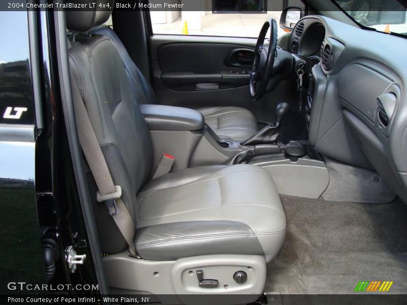 Black / Medium Pewter 2004 Chevrolet TrailBlazer LT 4x4