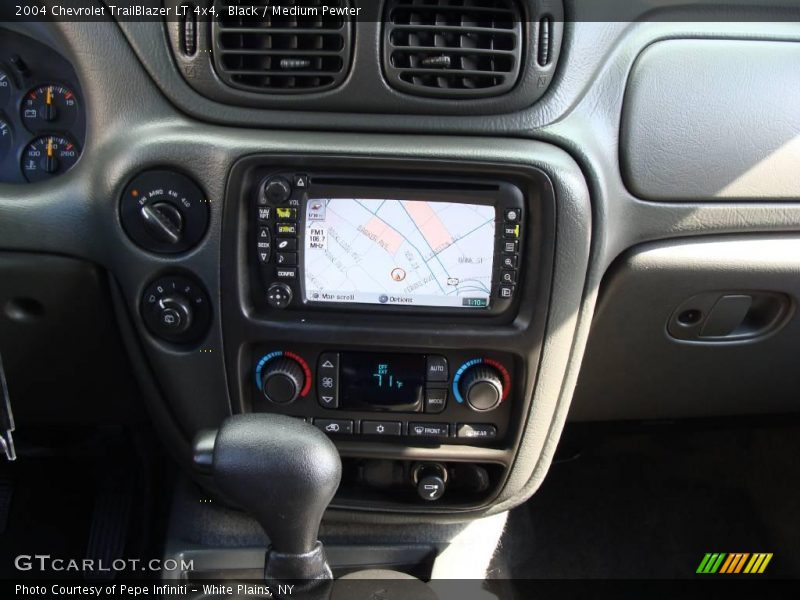 Black / Medium Pewter 2004 Chevrolet TrailBlazer LT 4x4