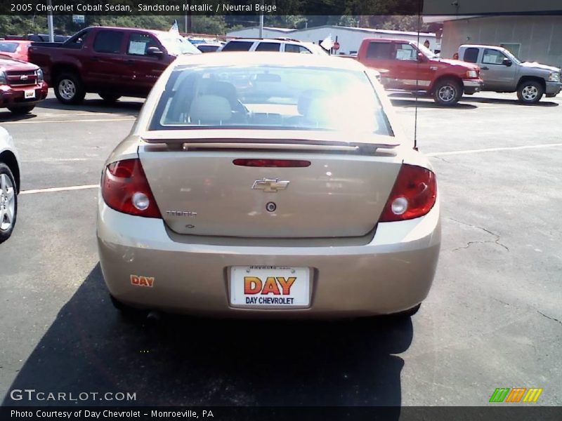Sandstone Metallic / Neutral Beige 2005 Chevrolet Cobalt Sedan