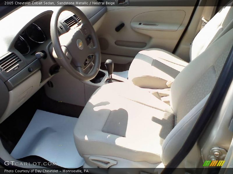 Sandstone Metallic / Neutral Beige 2005 Chevrolet Cobalt Sedan