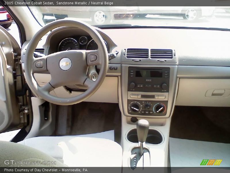 Sandstone Metallic / Neutral Beige 2005 Chevrolet Cobalt Sedan