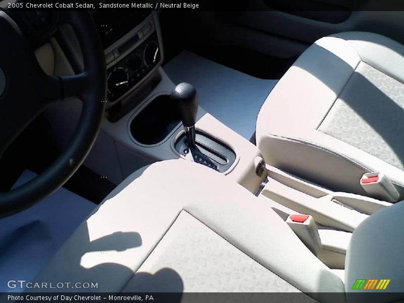 Sandstone Metallic / Neutral Beige 2005 Chevrolet Cobalt Sedan