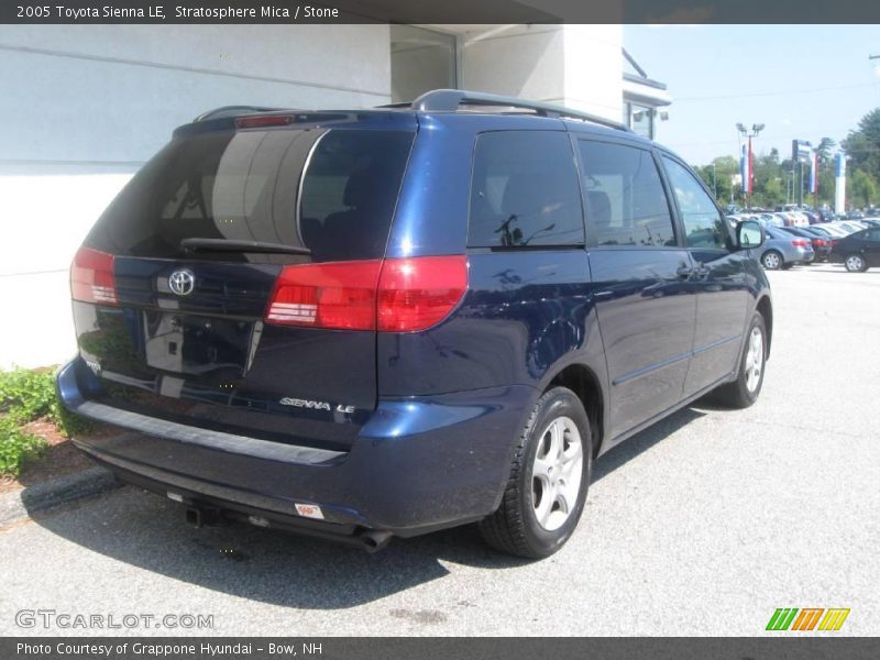 Stratosphere Mica / Stone 2005 Toyota Sienna LE