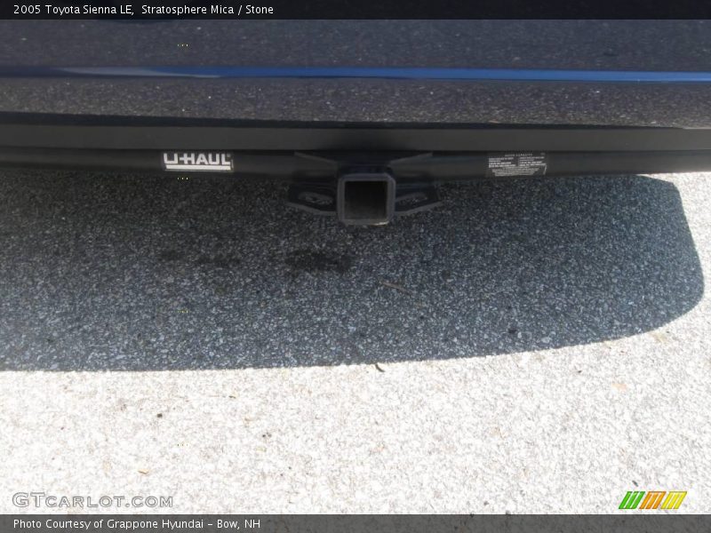 Stratosphere Mica / Stone 2005 Toyota Sienna LE