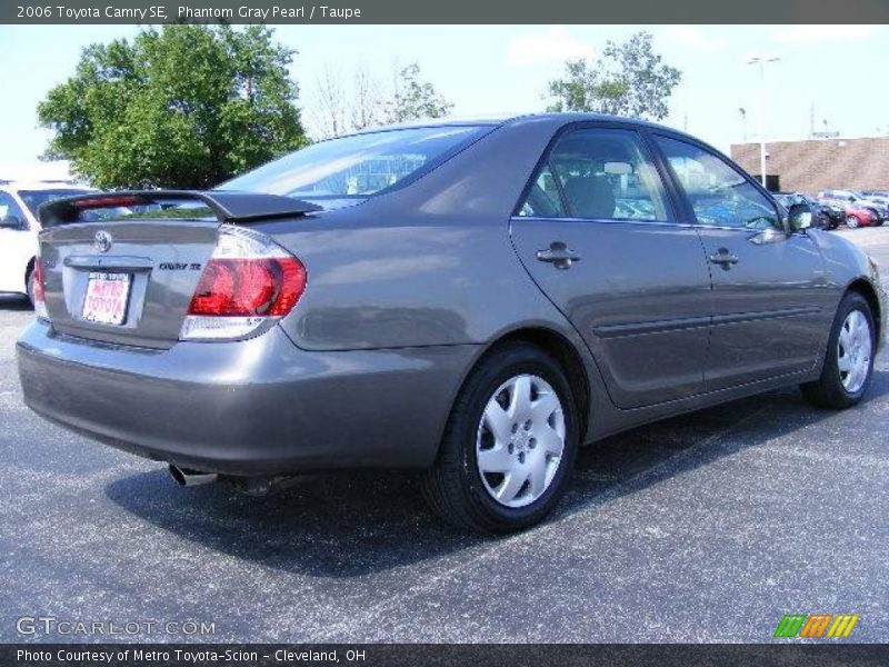 Phantom Gray Pearl / Taupe 2006 Toyota Camry SE