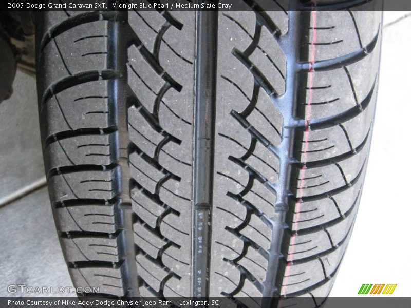 Midnight Blue Pearl / Medium Slate Gray 2005 Dodge Grand Caravan SXT