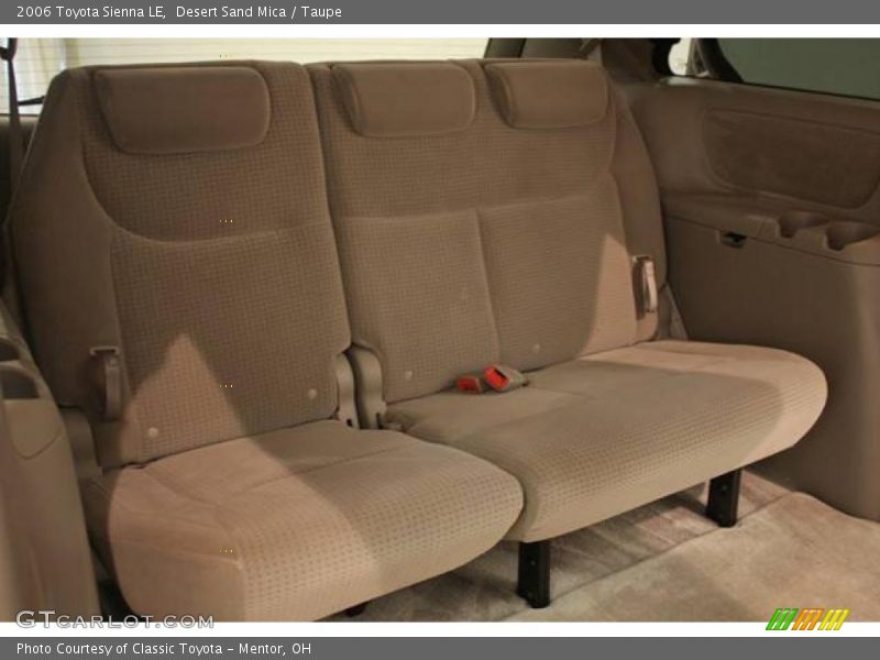 Desert Sand Mica / Taupe 2006 Toyota Sienna LE
