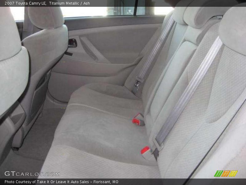 Titanium Metallic / Ash 2007 Toyota Camry LE