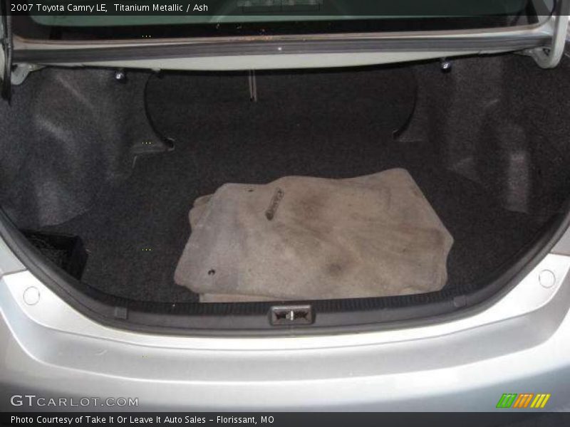 Titanium Metallic / Ash 2007 Toyota Camry LE
