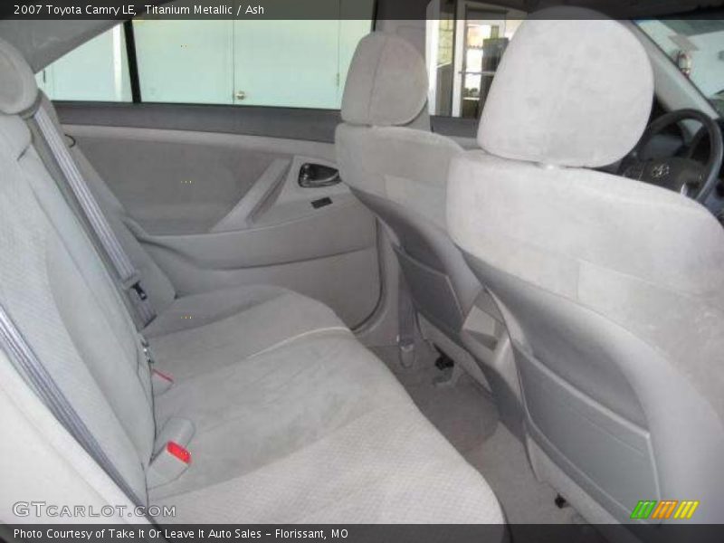 Titanium Metallic / Ash 2007 Toyota Camry LE