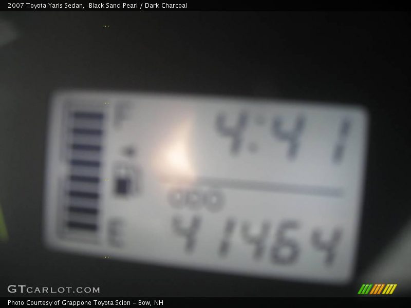 Black Sand Pearl / Dark Charcoal 2007 Toyota Yaris Sedan