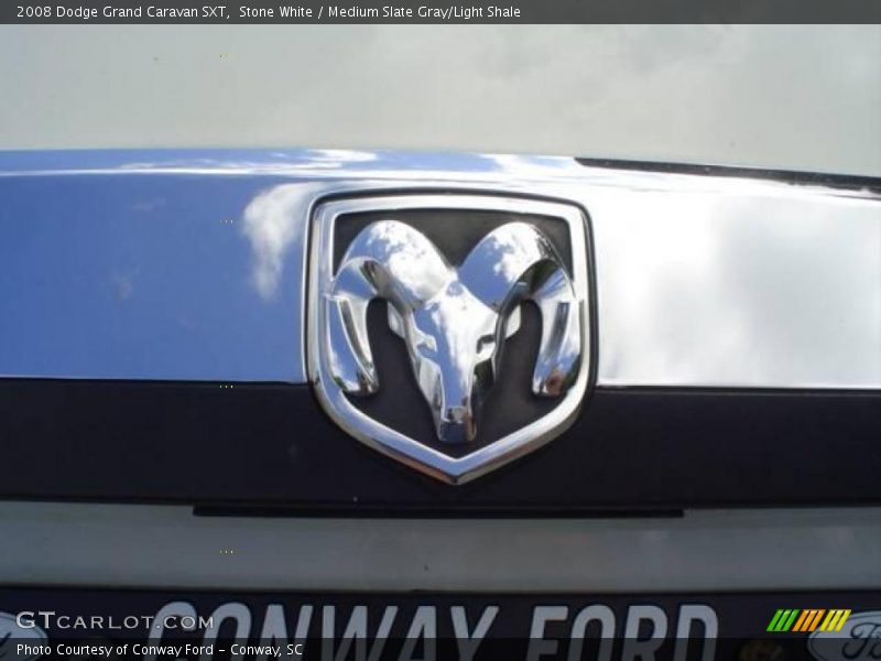 Stone White / Medium Slate Gray/Light Shale 2008 Dodge Grand Caravan SXT