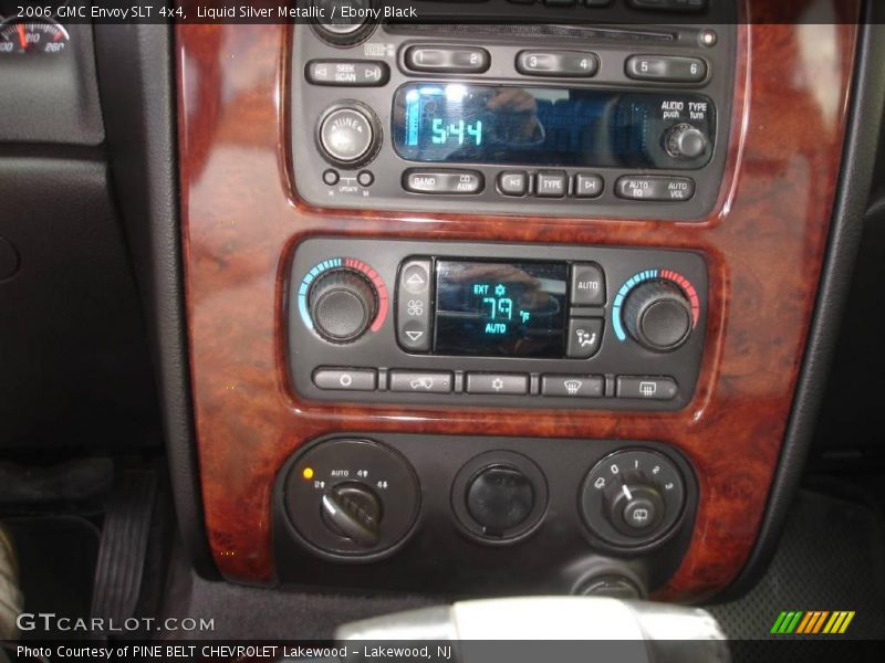 Liquid Silver Metallic / Ebony Black 2006 GMC Envoy SLT 4x4