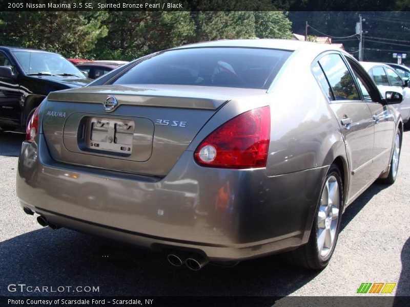 Spirited Bronze Pearl / Black 2005 Nissan Maxima 3.5 SE