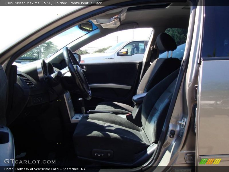 Spirited Bronze Pearl / Black 2005 Nissan Maxima 3.5 SE