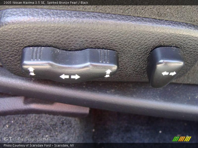 Spirited Bronze Pearl / Black 2005 Nissan Maxima 3.5 SE