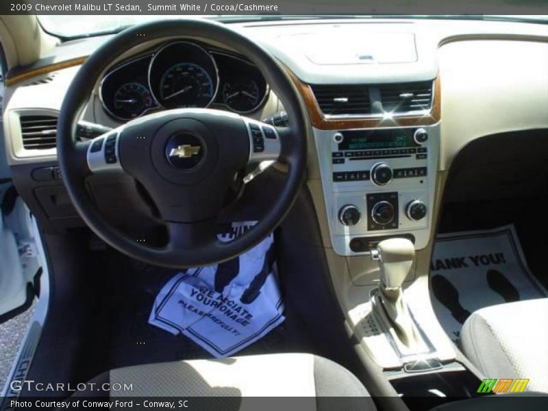Summit White / Cocoa/Cashmere 2009 Chevrolet Malibu LT Sedan