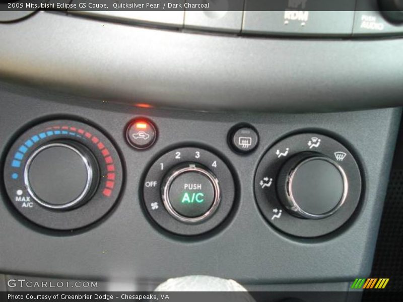 Quicksilver Pearl / Dark Charcoal 2009 Mitsubishi Eclipse GS Coupe