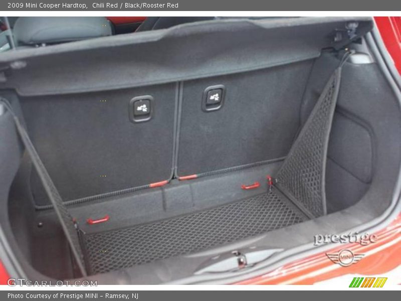 Chili Red / Black/Rooster Red 2009 Mini Cooper Hardtop