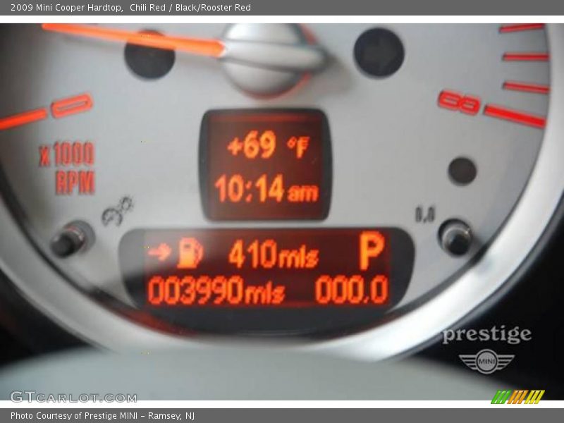 Chili Red / Black/Rooster Red 2009 Mini Cooper Hardtop