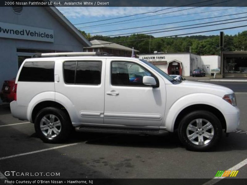 Avalanche White / Desert 2006 Nissan Pathfinder LE 4x4
