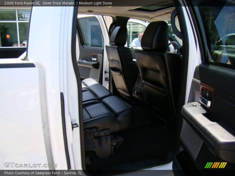 Silver Frost Metallic / Medium Light Stone 2006 Ford Fusion SE