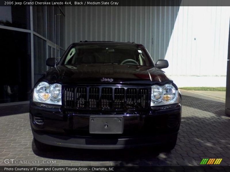 Black / Medium Slate Gray 2006 Jeep Grand Cherokee Laredo 4x4