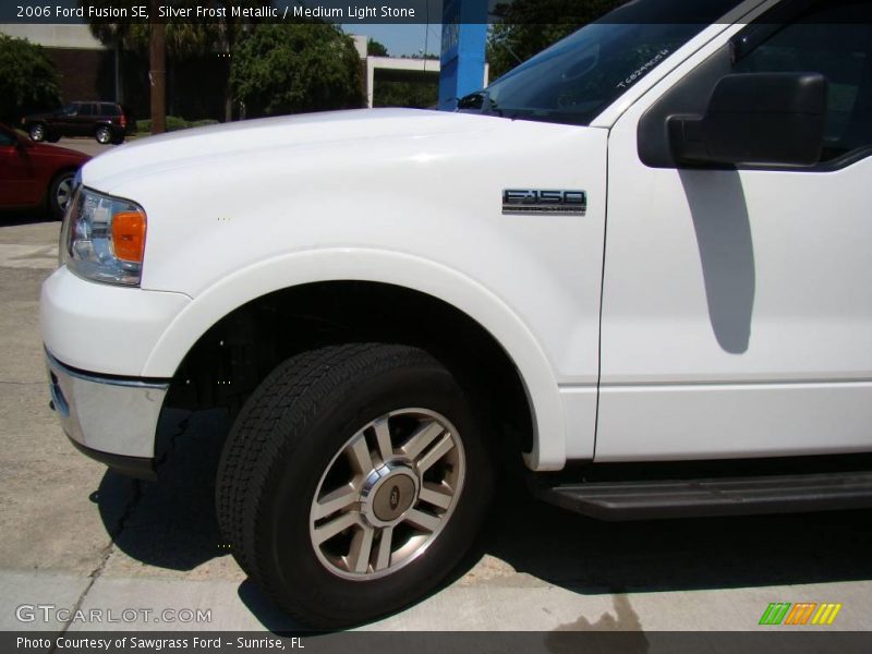 Silver Frost Metallic / Medium Light Stone 2006 Ford Fusion SE