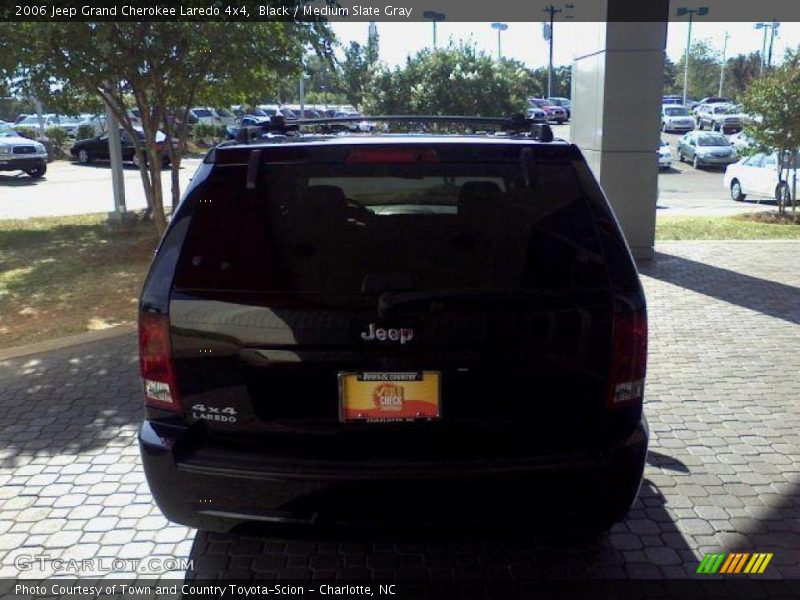 Black / Medium Slate Gray 2006 Jeep Grand Cherokee Laredo 4x4