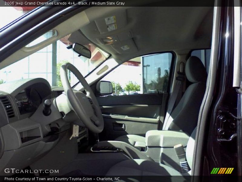 Black / Medium Slate Gray 2006 Jeep Grand Cherokee Laredo 4x4