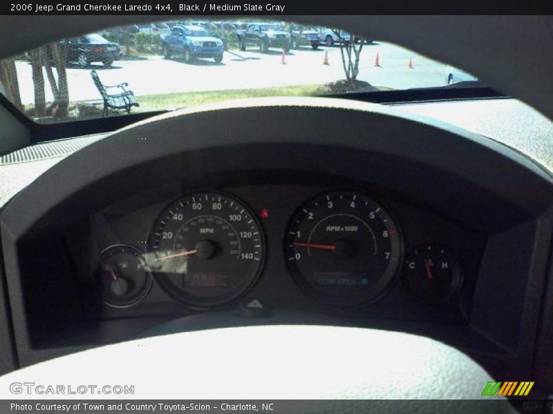 Black / Medium Slate Gray 2006 Jeep Grand Cherokee Laredo 4x4