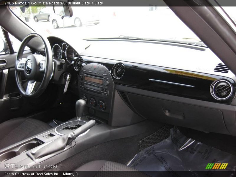 Brilliant Black / Black 2006 Mazda MX-5 Miata Roadster