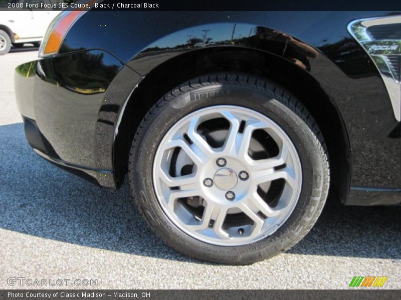 Black / Charcoal Black 2008 Ford Focus SES Coupe