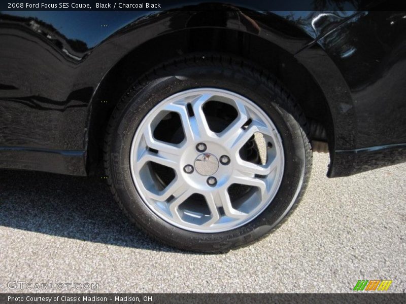Black / Charcoal Black 2008 Ford Focus SES Coupe