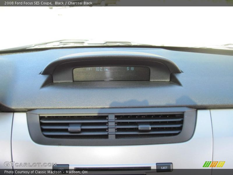Black / Charcoal Black 2008 Ford Focus SES Coupe