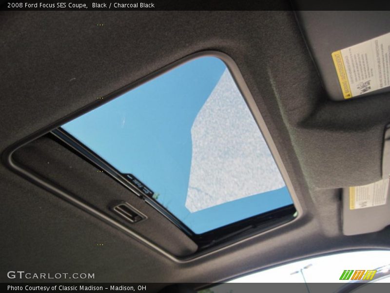 Black / Charcoal Black 2008 Ford Focus SES Coupe