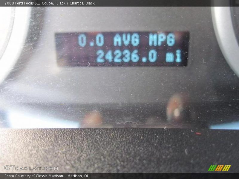Black / Charcoal Black 2008 Ford Focus SES Coupe