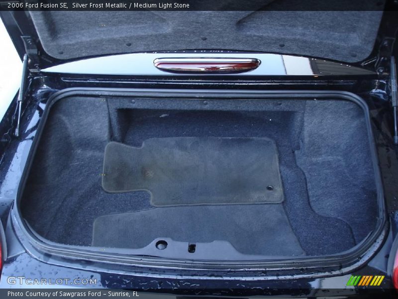 Silver Frost Metallic / Medium Light Stone 2006 Ford Fusion SE