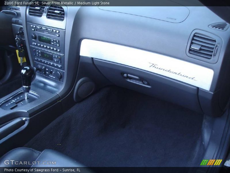 Silver Frost Metallic / Medium Light Stone 2006 Ford Fusion SE