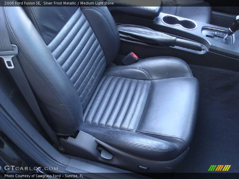 Silver Frost Metallic / Medium Light Stone 2006 Ford Fusion SE