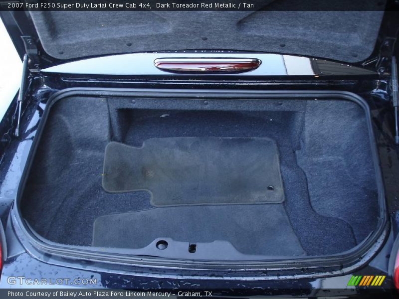 Dark Toreador Red Metallic / Tan 2007 Ford F250 Super Duty Lariat Crew Cab 4x4