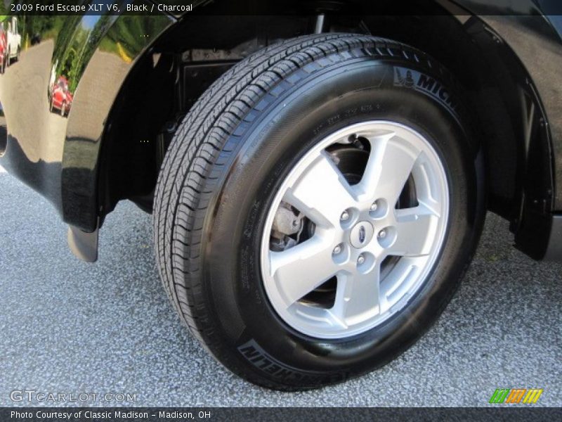 Black / Charcoal 2009 Ford Escape XLT V6
