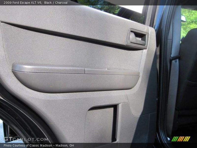 Black / Charcoal 2009 Ford Escape XLT V6