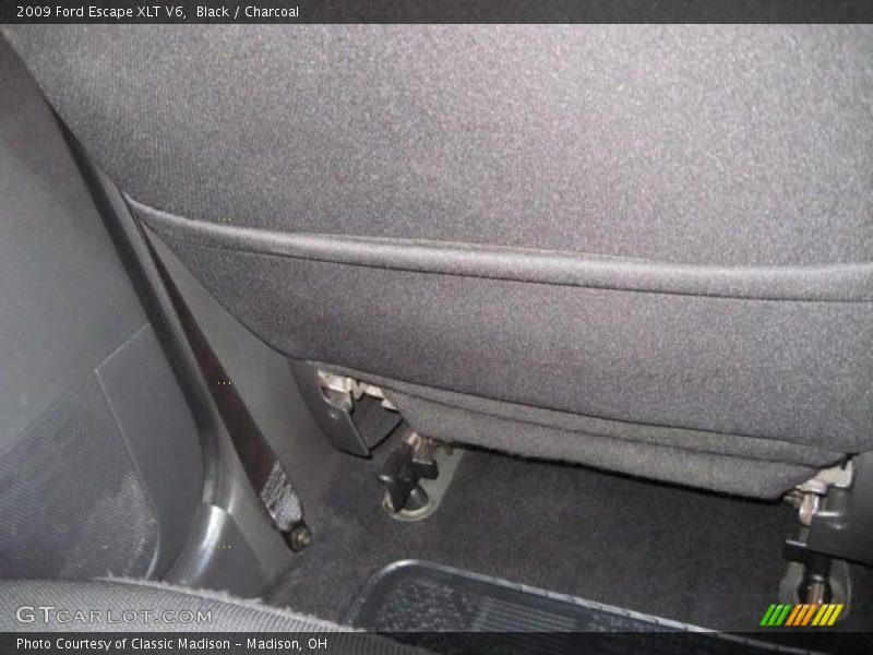 Black / Charcoal 2009 Ford Escape XLT V6