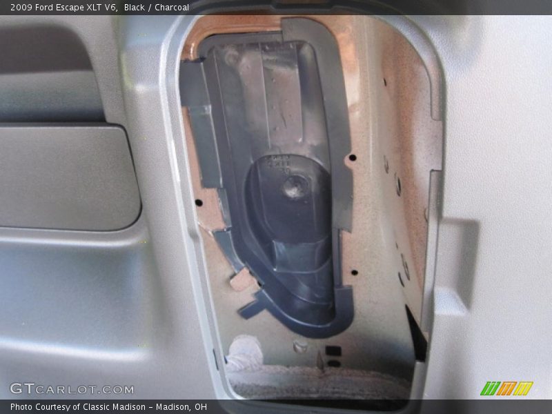 Black / Charcoal 2009 Ford Escape XLT V6