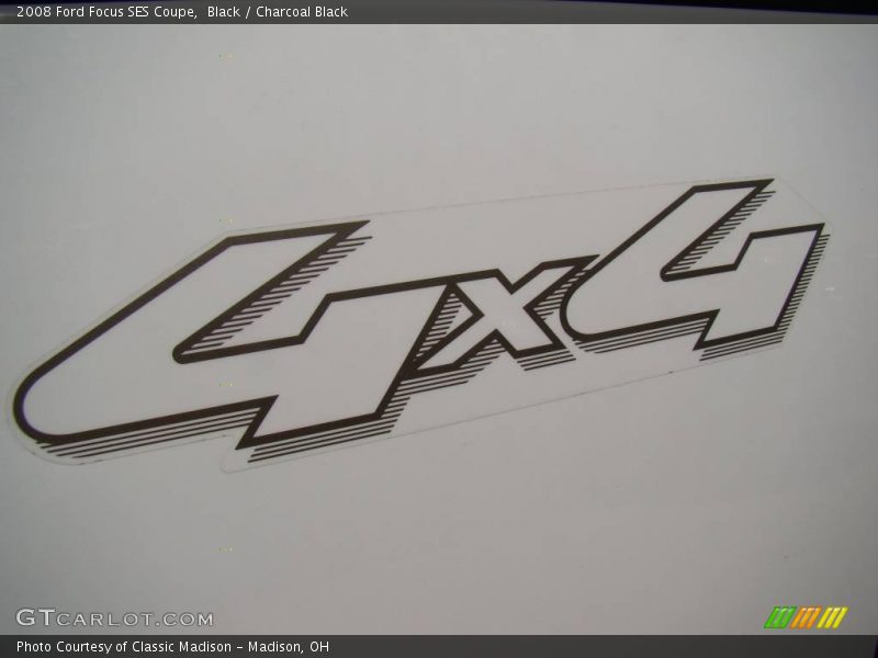 Black / Charcoal Black 2008 Ford Focus SES Coupe